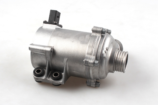 Pompă de apă, răcire motor P430 HEPU